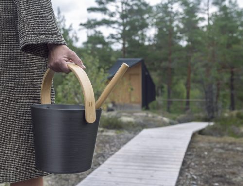 In the process of making Rento sauna bucket